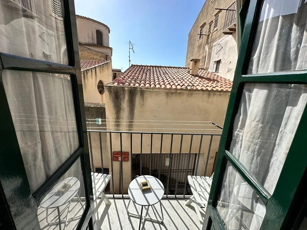 Costa Holiday House تْشيفالو 0*,  إيطاليا
